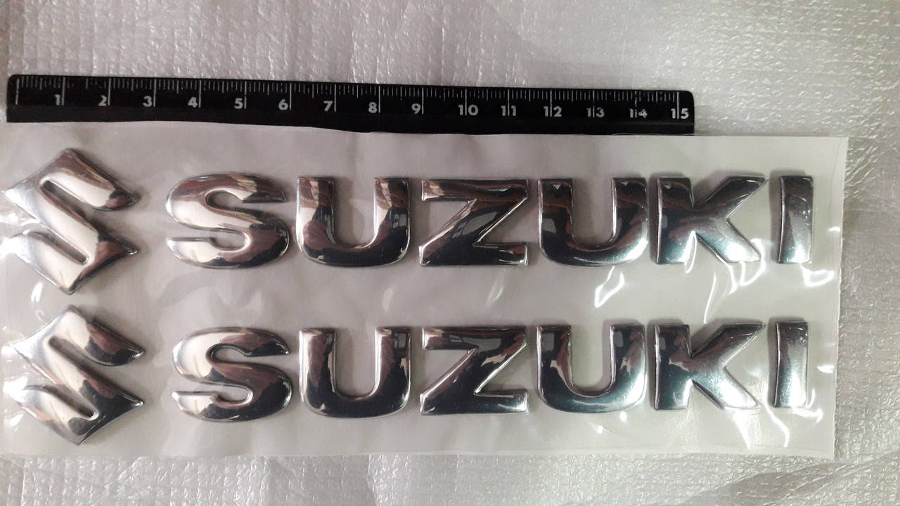 

Наклейки 3D силикон цвет хром Suzuki