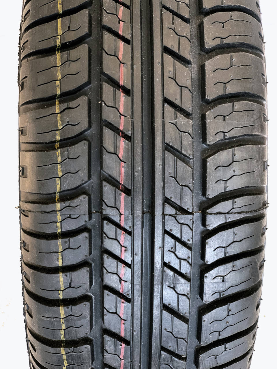 

Шина літня 165/70 R14 81T резина летняя ECO 2 GLOB-GUM Poland