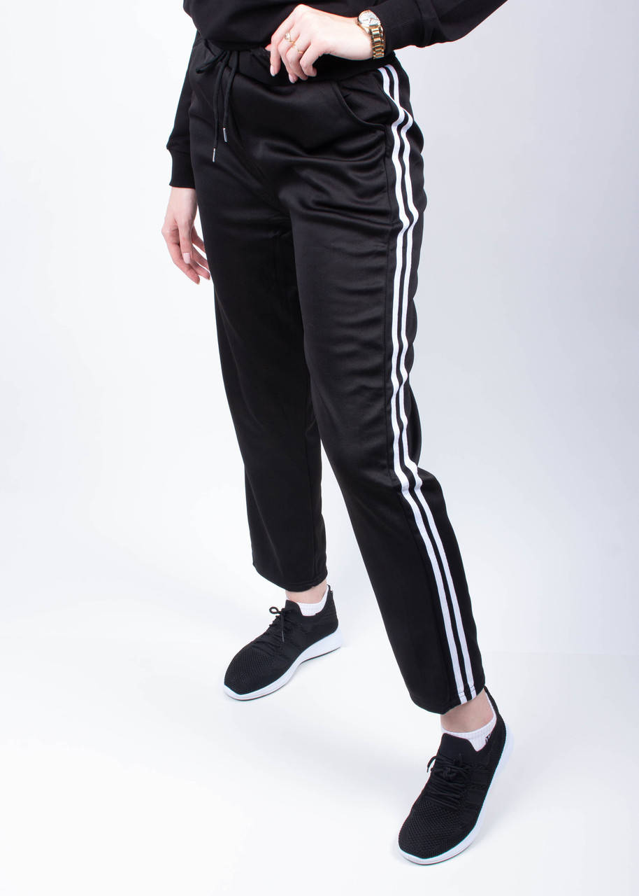 

Женские штаны спортивные с лампасами 2XL, Черный