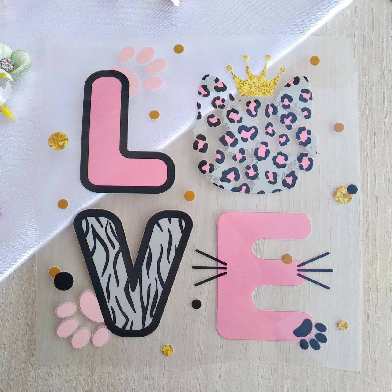 

Термотрансфер LOVE