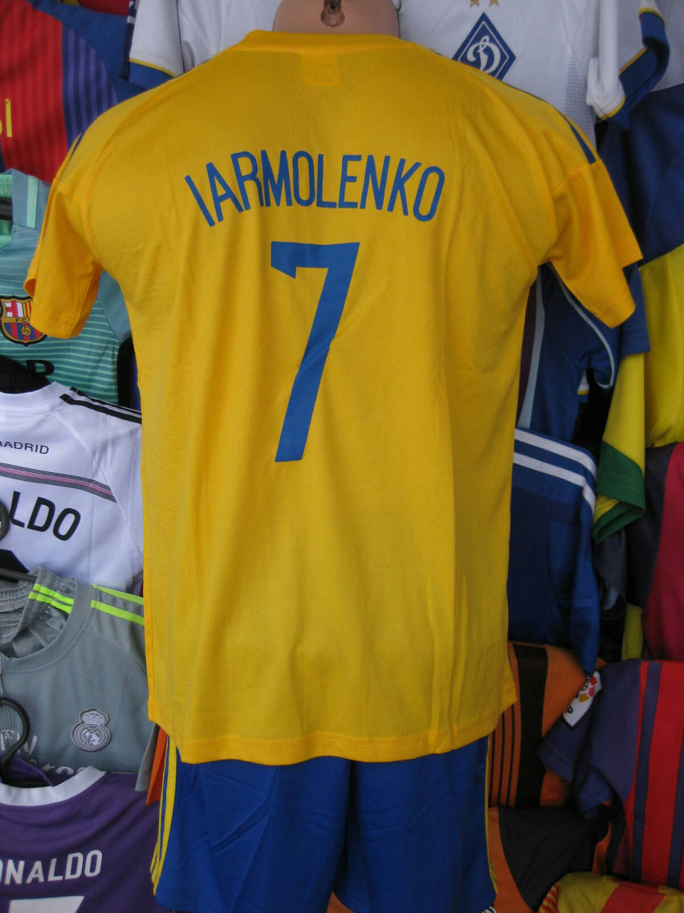 

Футбольна форма збірна України 2017 підліток , детяча Ярмоленко