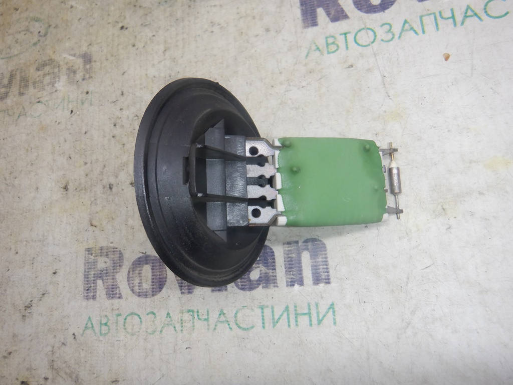 

Б/У Резистор печки Skoda FABIA 1 1999-2007 (Шкода Фабия), 6Q0959263A (БУ-224062)