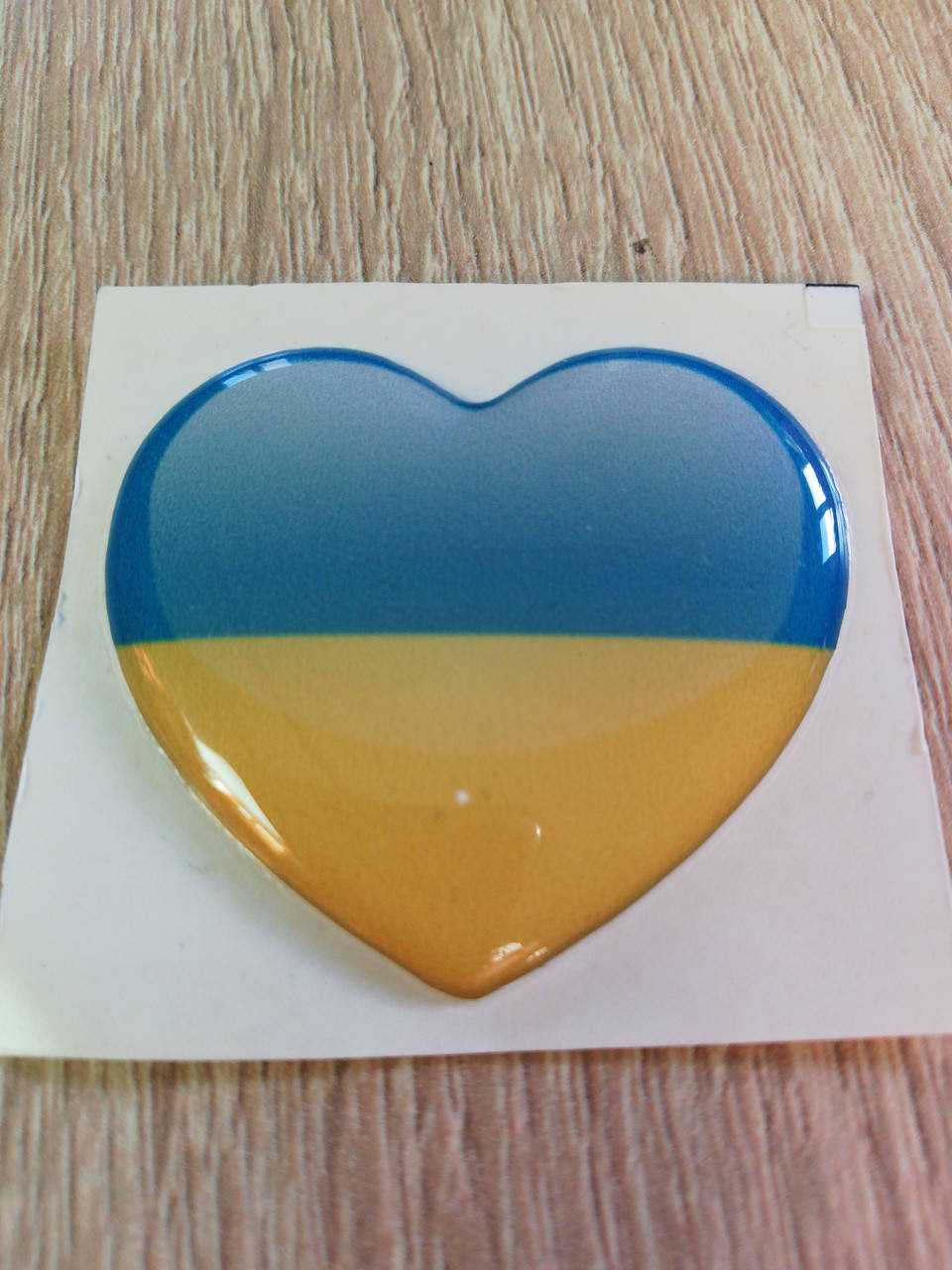 

Силиконовая 3D наклейка УКРАИНА СЕРДЦЕ 45х40 мм