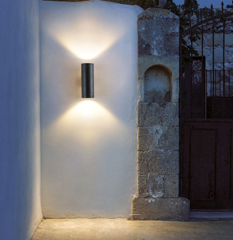 

Фасадный светильник под лампу 2хE27, двусторонний DH0702 черный