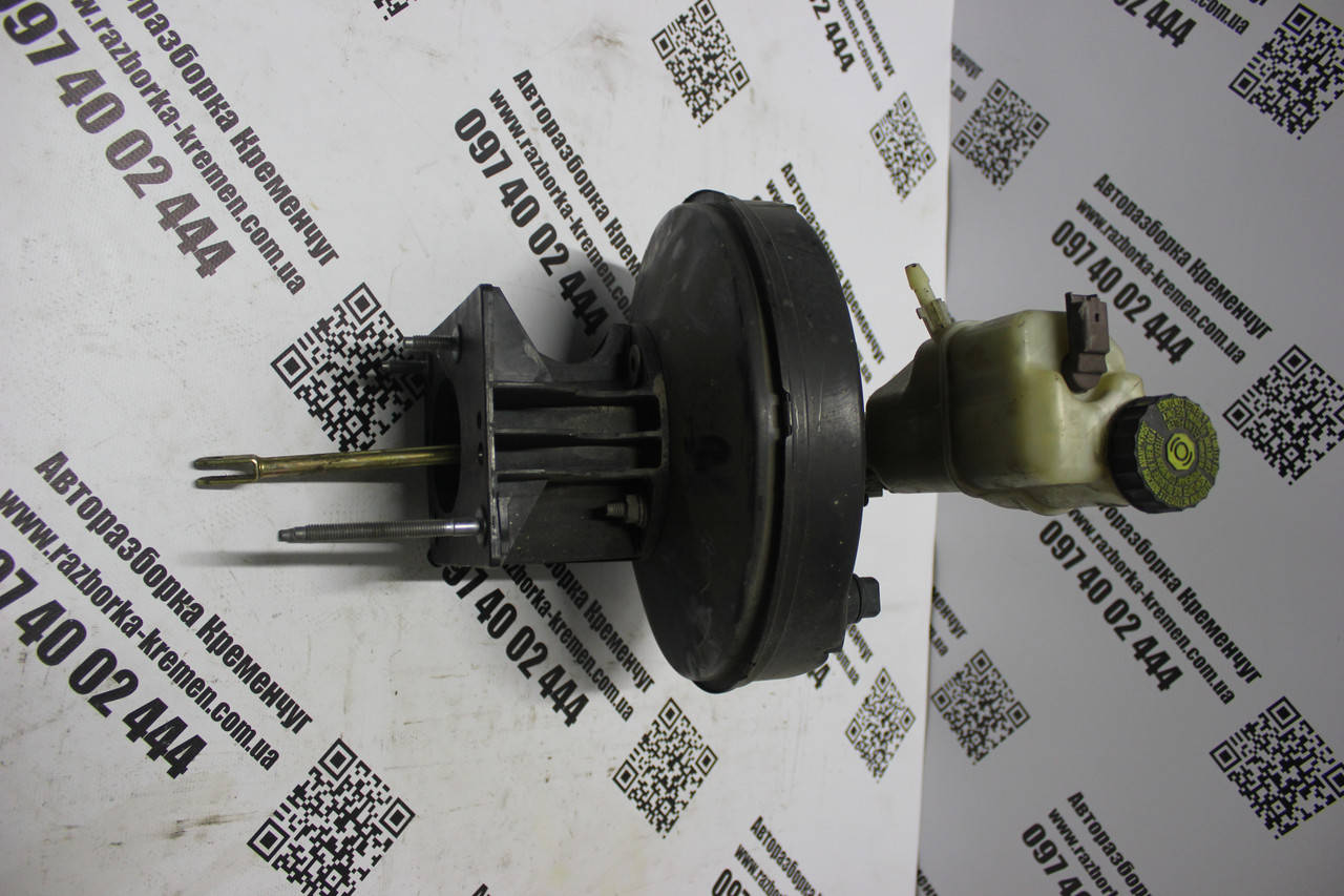 

Вакуумный усилитель тормозов тормоза peugeot 407 9657237180