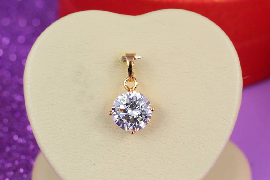 

Кулон Xuping Jewelry белый камень на четыре крепления 10 мм золотистый