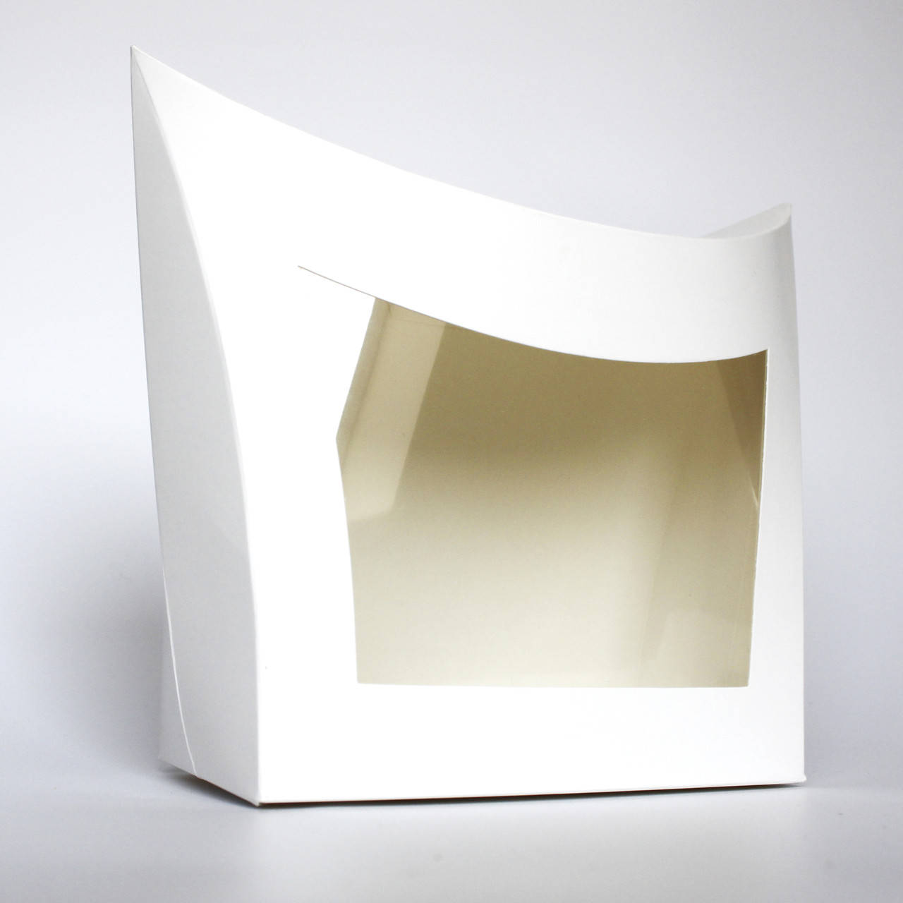 

Подарочная коробка с окном и ручкой 155х80х140 мм., Белый