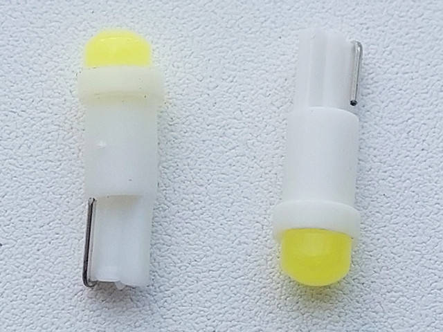 

Лампа светодиодная W1,2W W2*4,6D COB Белый T5 COB
