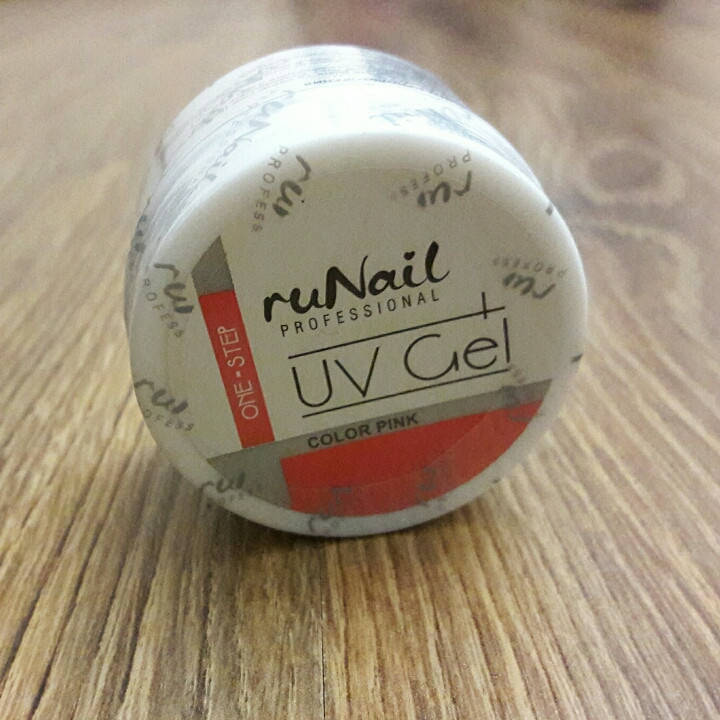

Комуфлирующий УФ Гель ruNail Color Pink 15ml