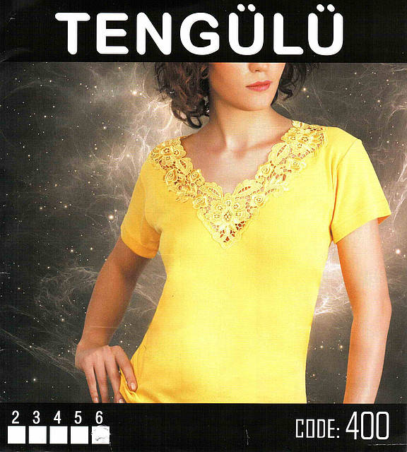 

Жіноча довга футболка з кружевом магнолія, Коричневый