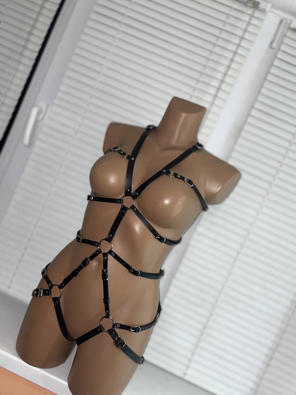 

Портупея боди, Черный