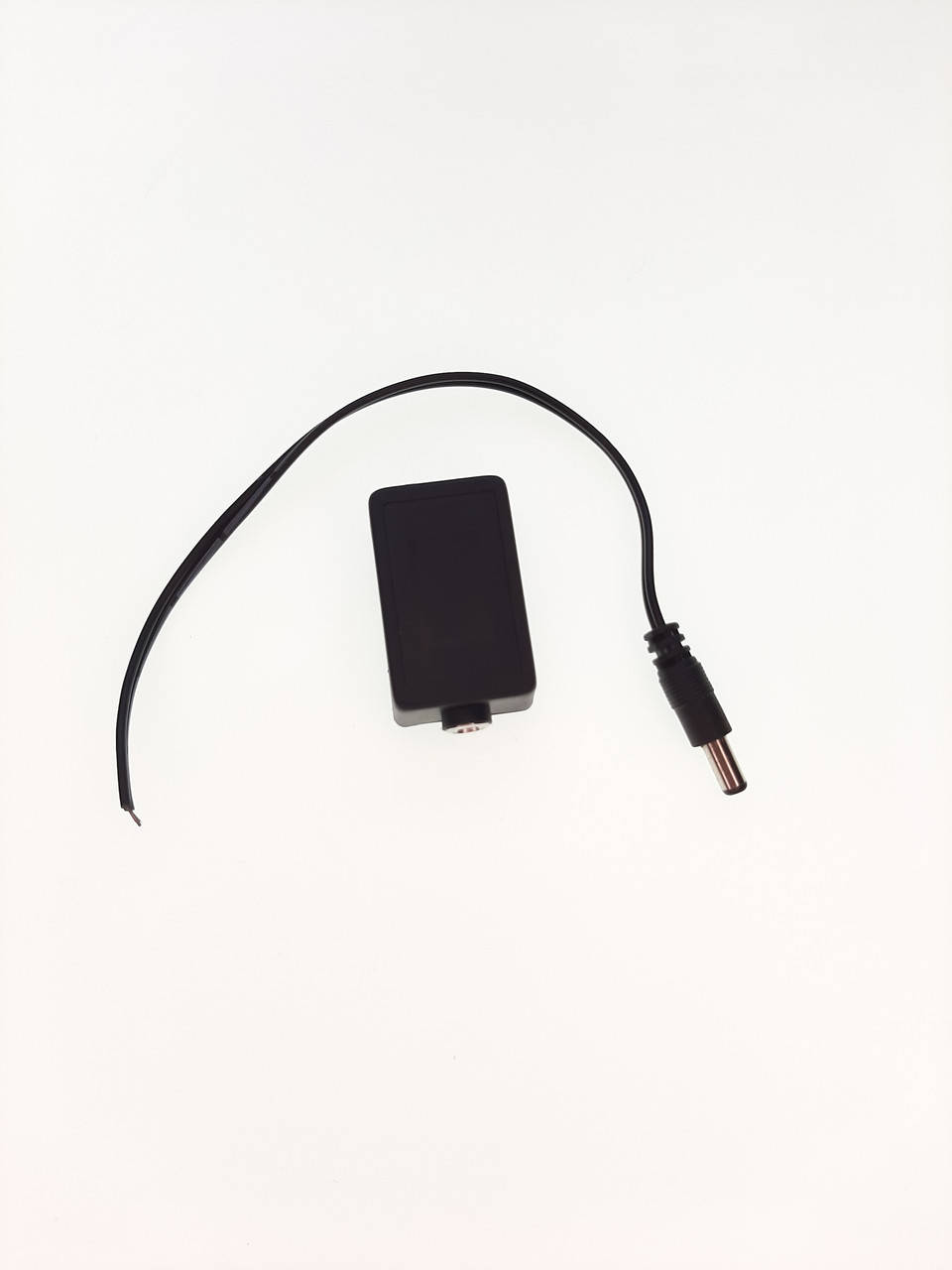 

Адаптер USB для солнечных панелей 8-28v (2A) 01