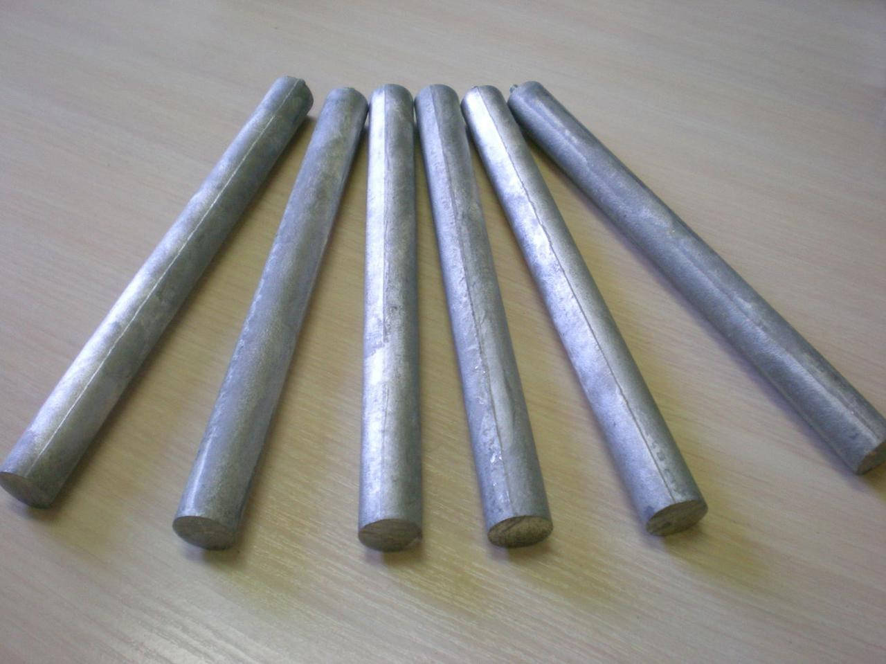 

Магниевый анод для бойлера M5*10 D21*230