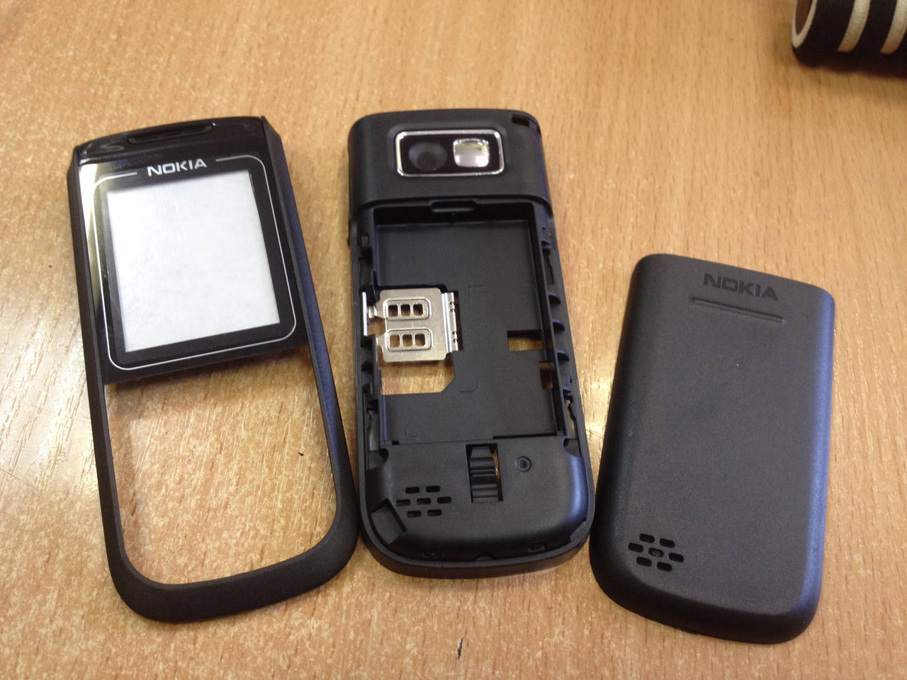 

Корпус для Nokia 1680+ средняя часть