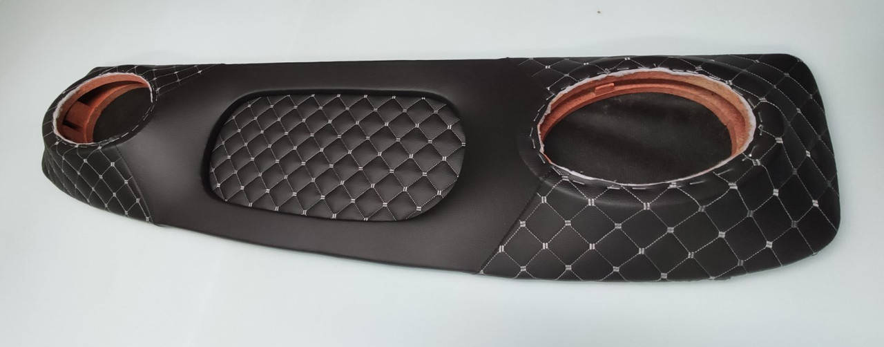 

Акустическая полка Ваз 2106 Красная строчка.