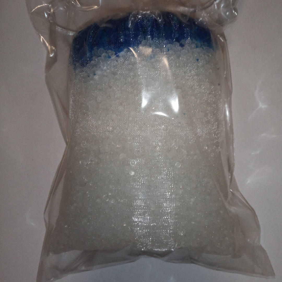 

Влагопоглотитель универсальный для автомобиля и дома. 500 грамм силикагеля в мешочке из органзы