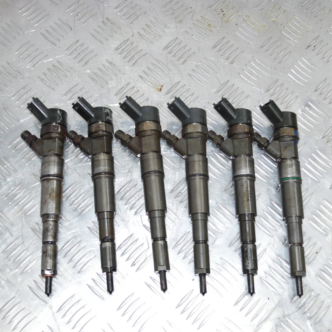 

Форсунка BMW 5 E39 2.5 D 2000-2004 (БМВ Е39) BOSCH 0445110048 7785985