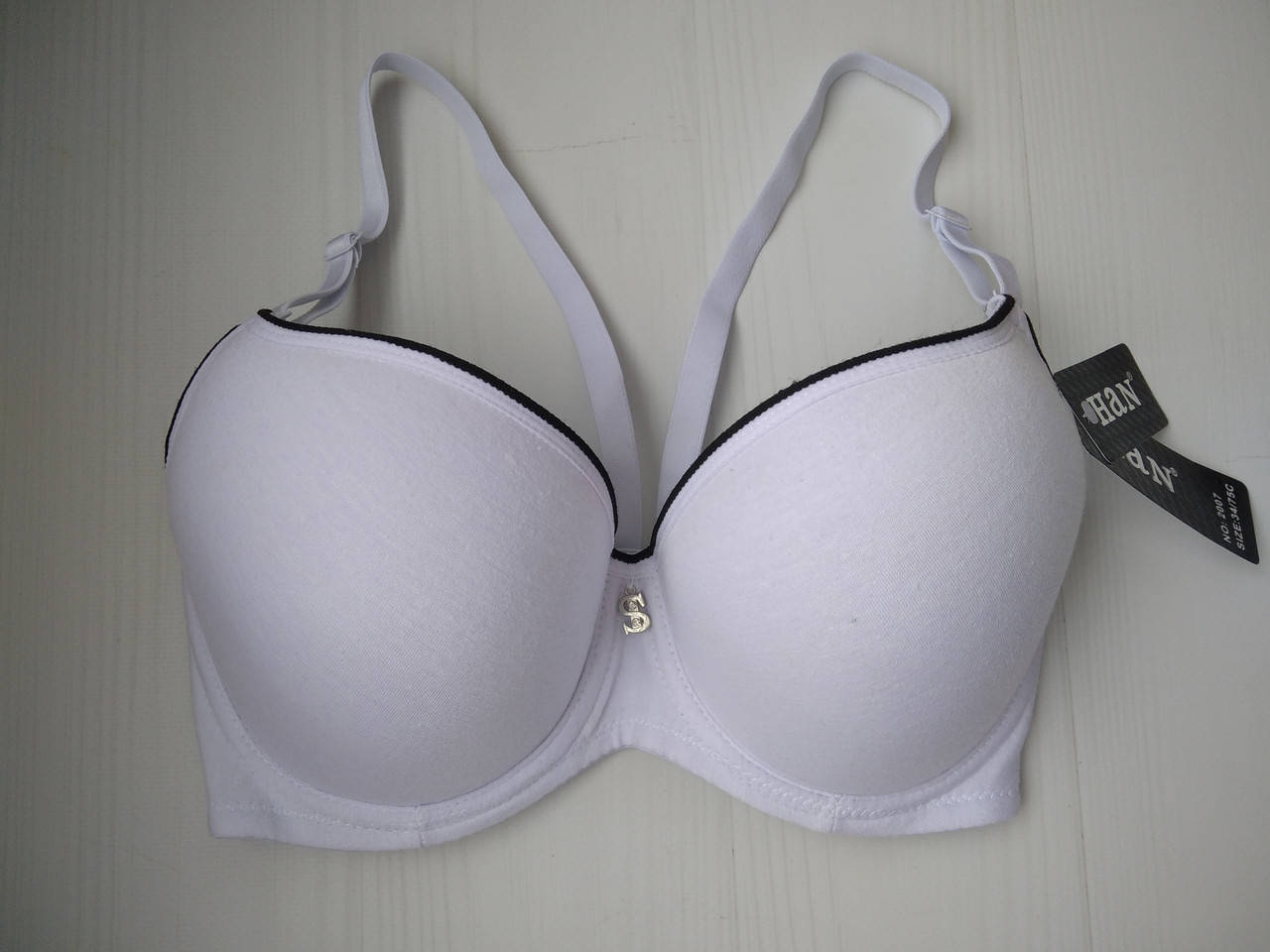 

Бюстгальтер HAN гладкий белый 75С 2007