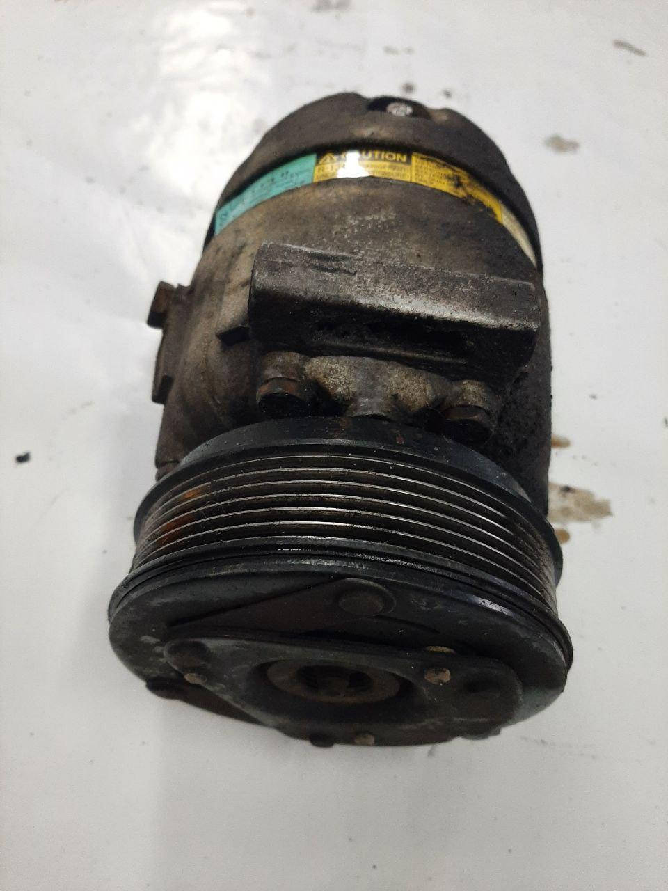 

Компрессор кондиционера 6560782 Opel Vectra B Опель Вектра Б