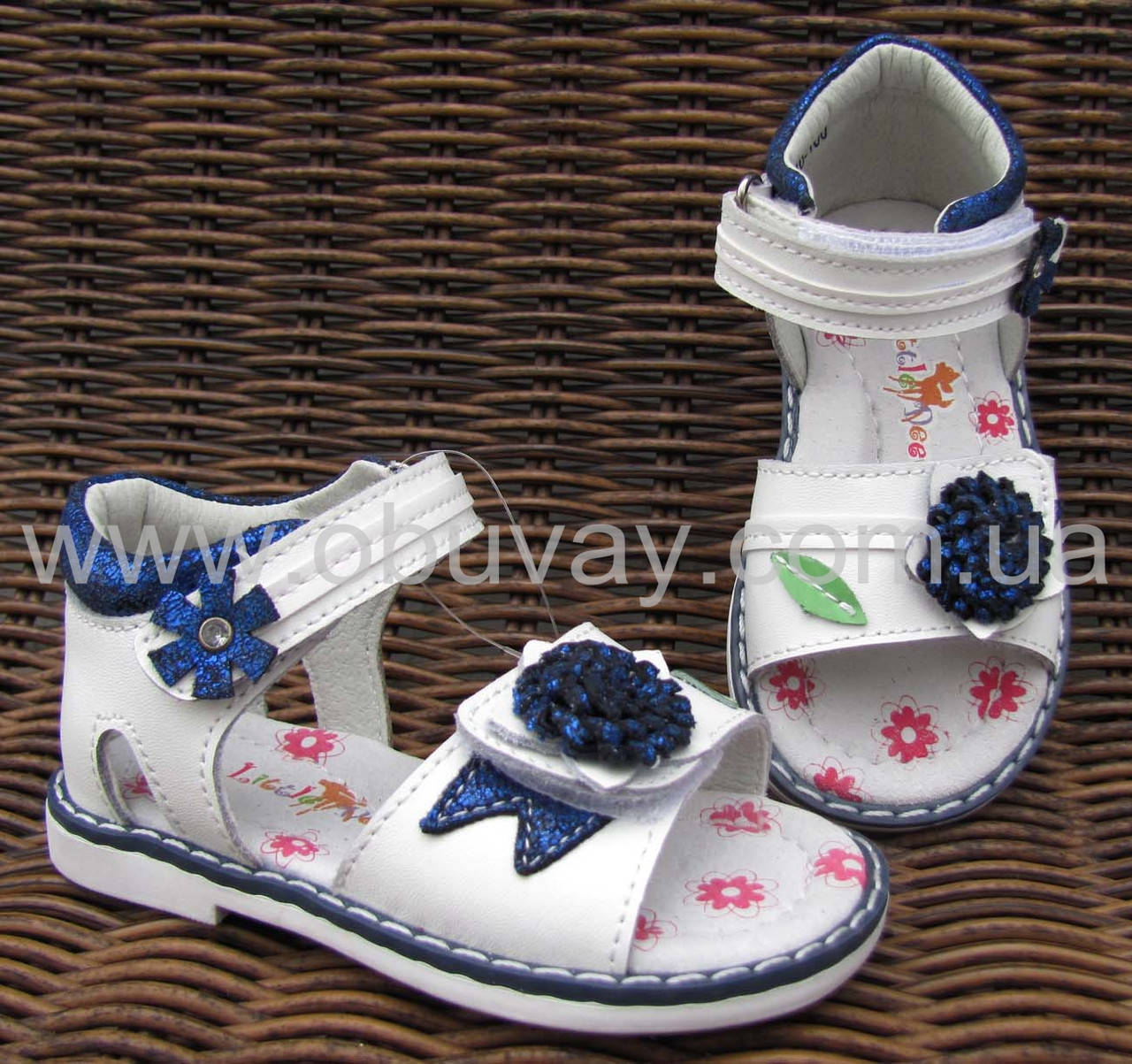 

Р. 21. Детские белые ортопедические босоножки на девочку, каблук томаса, с твёрдым задником B&G №LD170-100
