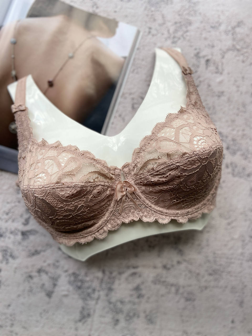 

Пудровый бюстгальтер с кружевом Lanny Mode, лифчик без поролона