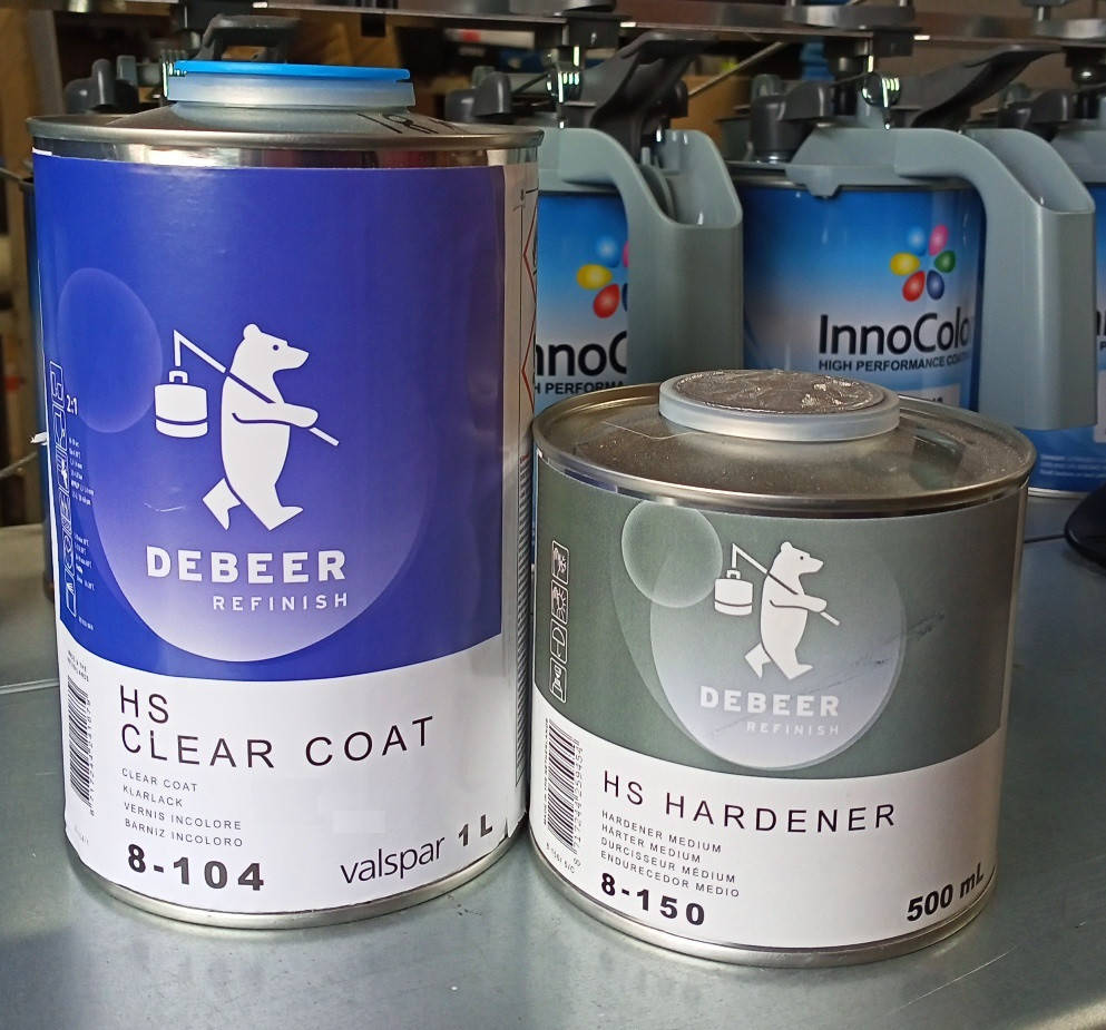 

Лак прозрачный DEBEER Refinish 1Л + отвердитель 0,5Л