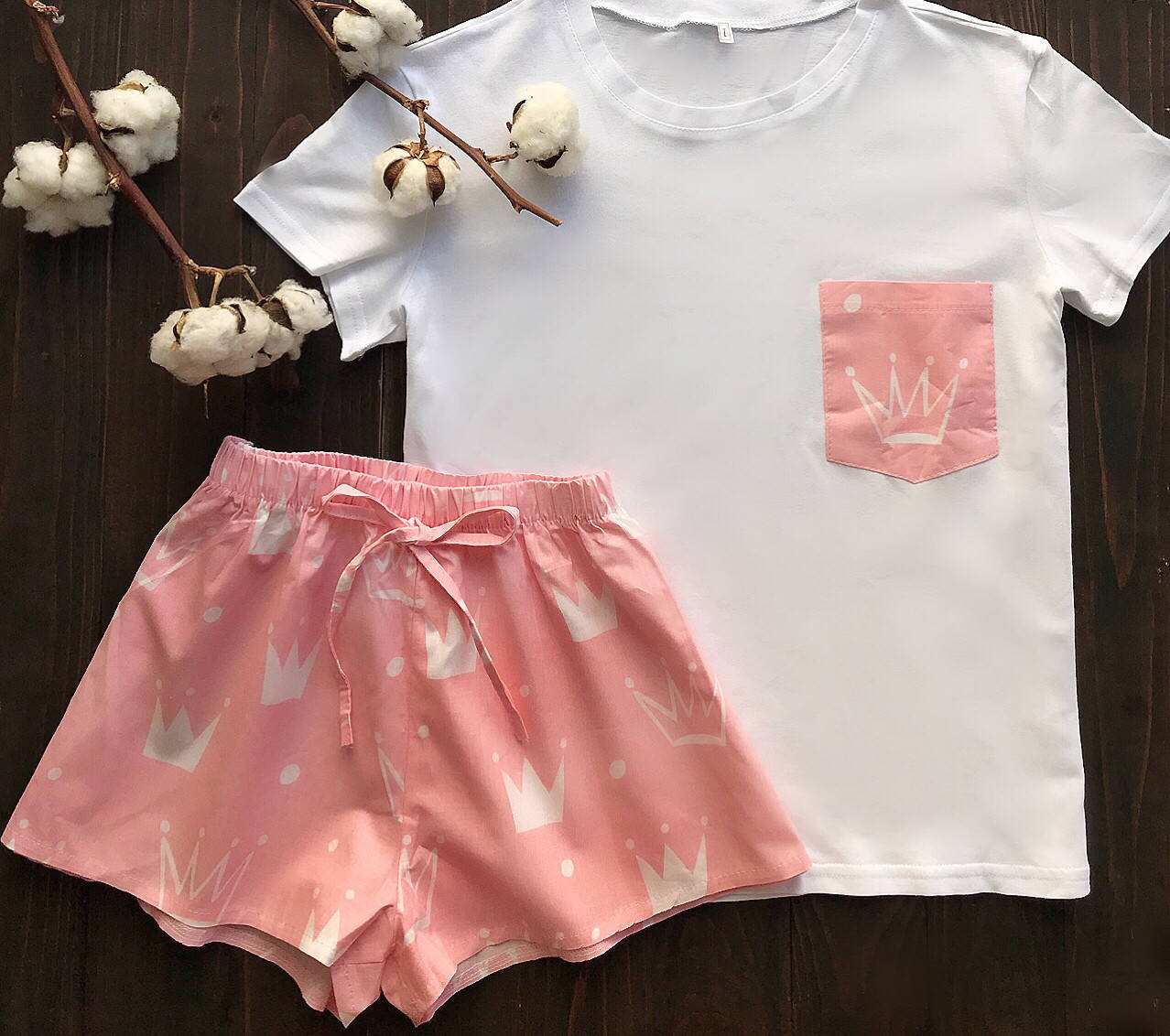 

Пижама футболка и шорты L-XL корона