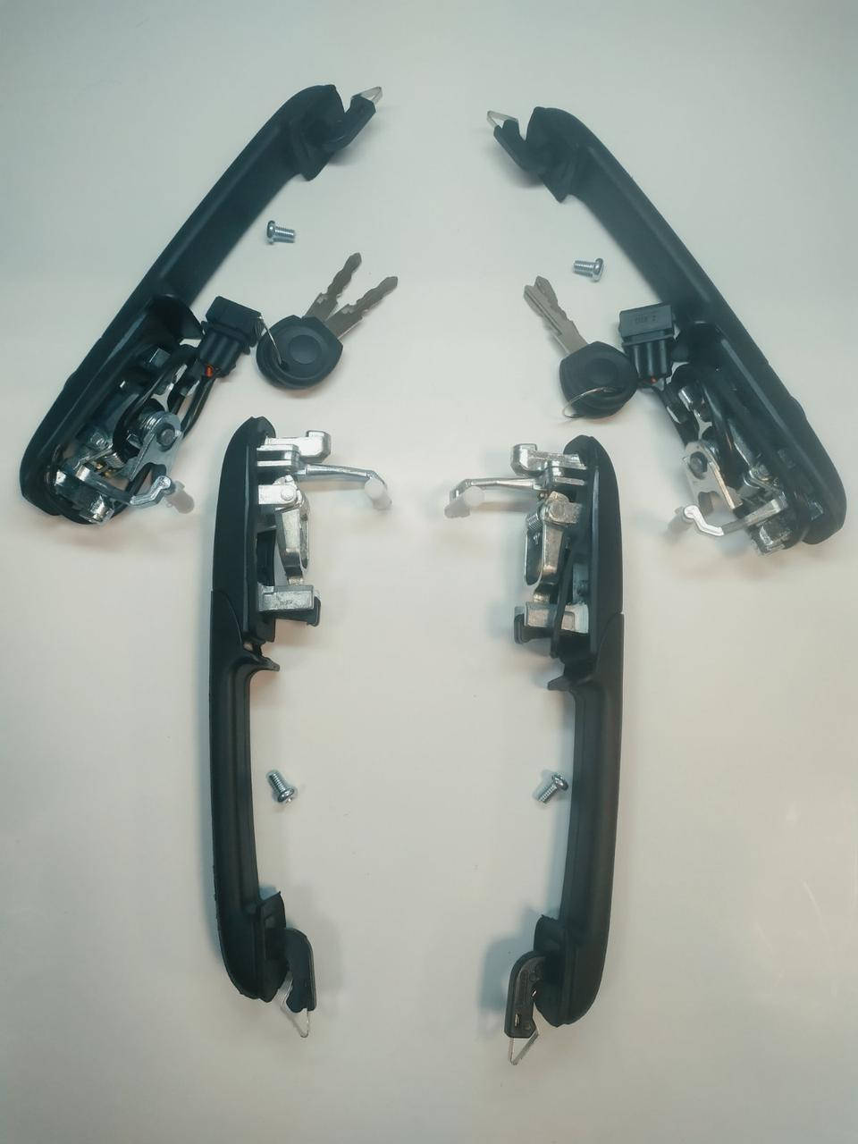 

Комплект ручек дверей VW Passat B4 / Пассат Б4