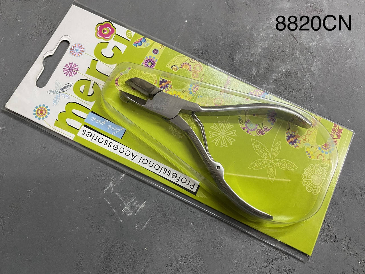 

Кусачки для ногтей Merci CN8820