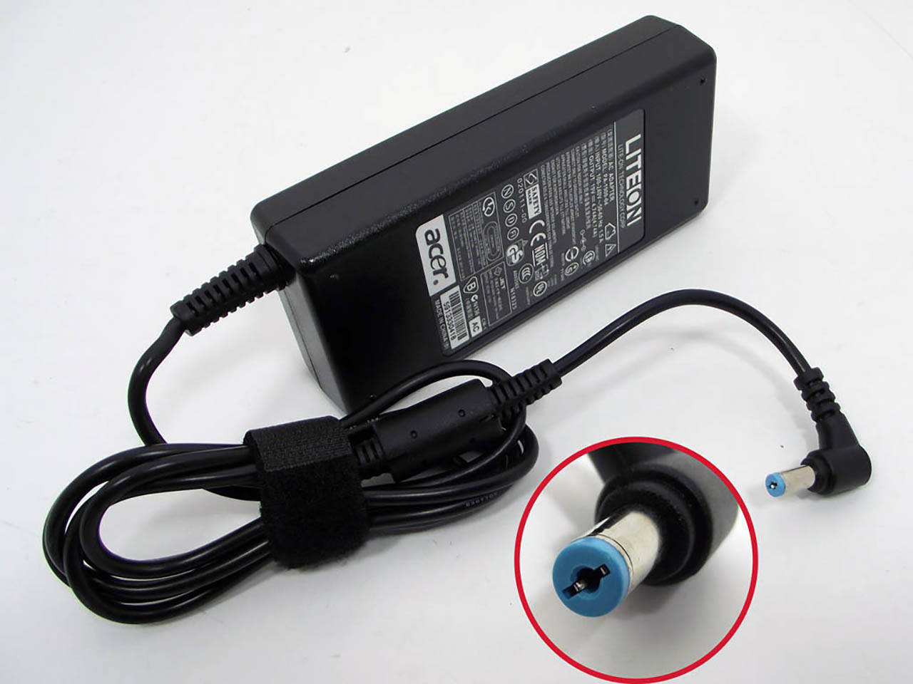 

Блок питания Packard Bell EasyNote DT85