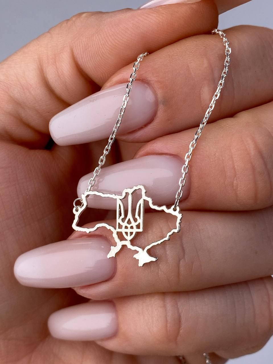 

Кольє контури України з гербом срібло 925 проба  см