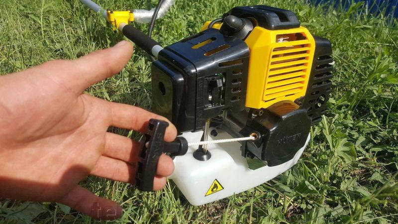 

Бензиновый триммер Huter GGT-2500Т Мотокоса бензиновая.