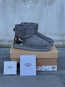 Зимові Жіночі Уггі Ugg Classic Grey Metallic Suede (Хутро) 36-37-38-39-40