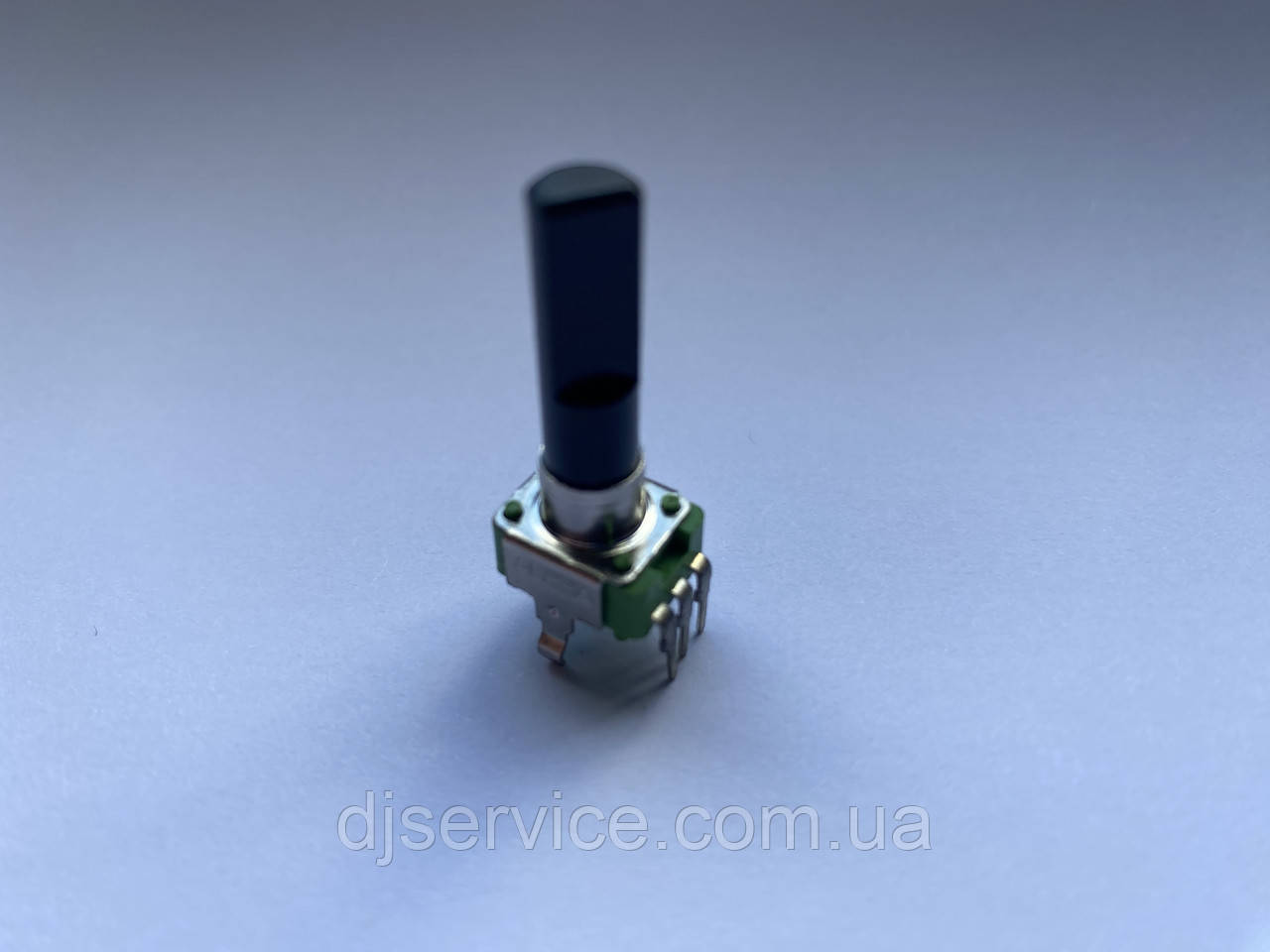 Потенціометр ALPHA b50k 23 mm noMID для пультів, колонок RCF tt25a ttl33a