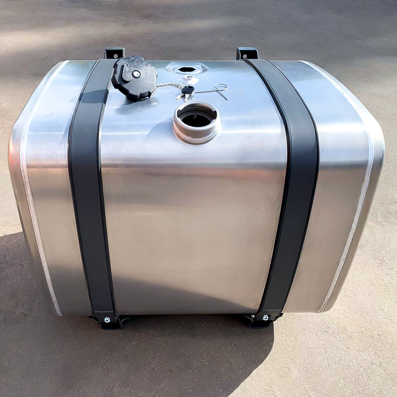 Паливний бак MAN / DAF / IVECO на 400л (700×700×910), фото 1