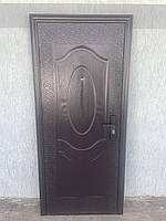 Металеві двері для квартири та будинку