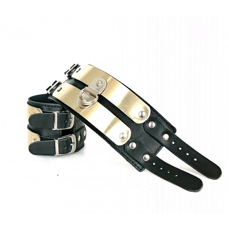 Наручники БДСМ із натуральної шкіри чорного кольору із золотистими вставками із латуні Scappa Кайф, фото 1