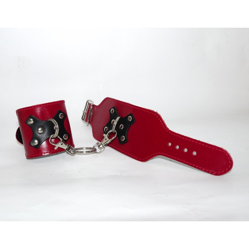 Наручники БДСМ із натуральної шкіри червоного кольору з чорними вставками метеликами Scappa Кайф, фото 1