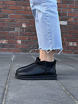 Зимові Жіночі Черевики UGG Classic Ultra Mini Black Leather / УГГ Класік Ультра Міні Лезер Чорні, фото 2