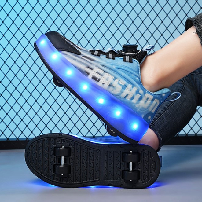 Стильные светящиеся роликовые кроссовки с 4 колесами и USB-зарядкой в черно-синем цвете (RKL-20) - фото 8 - id-p1254417690