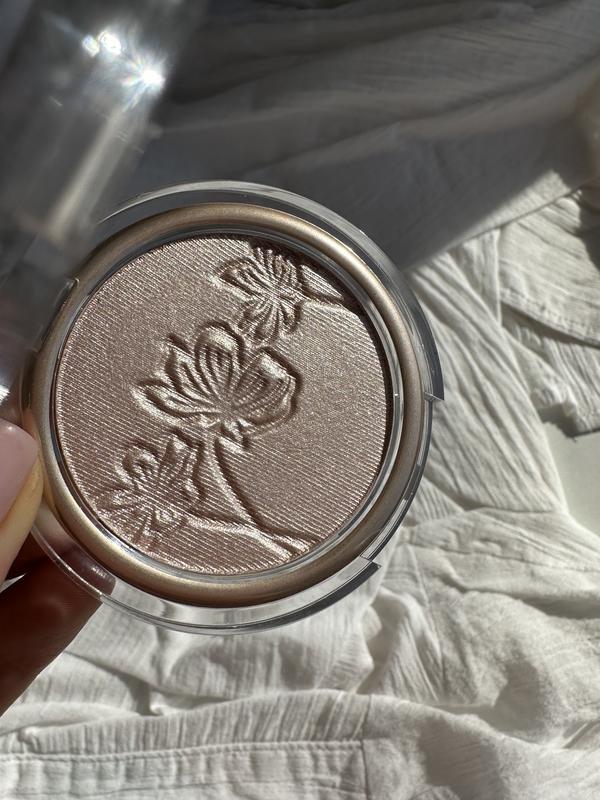 Хайлайтер Catrice More Than Glow - 020 Supreme Rose Beam (5.9 g), фото 1