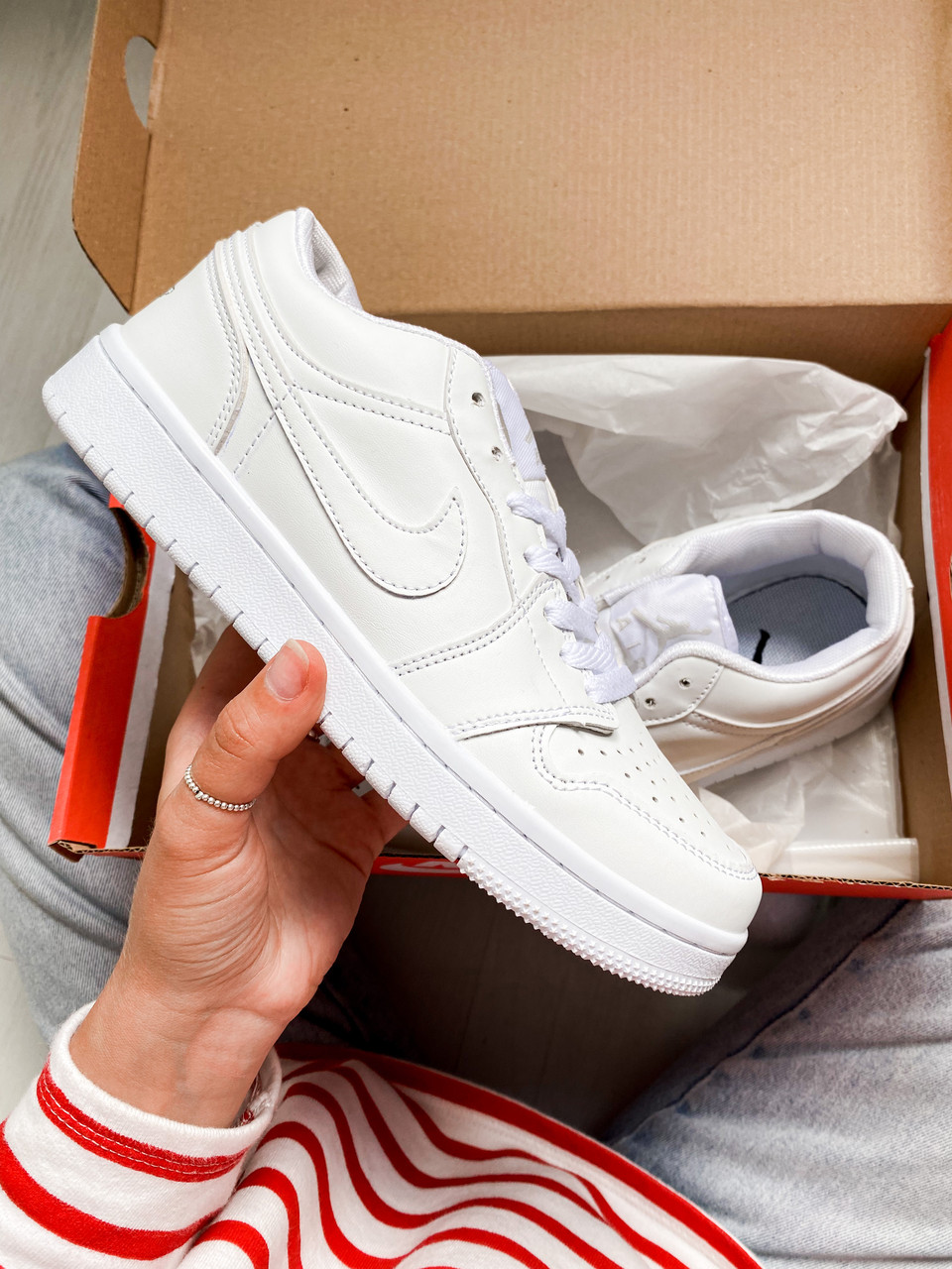 Air Jordan 1 Low All White 39 — в Категории Кроссовки и Кеды на Bigl.ua  (1991763555)