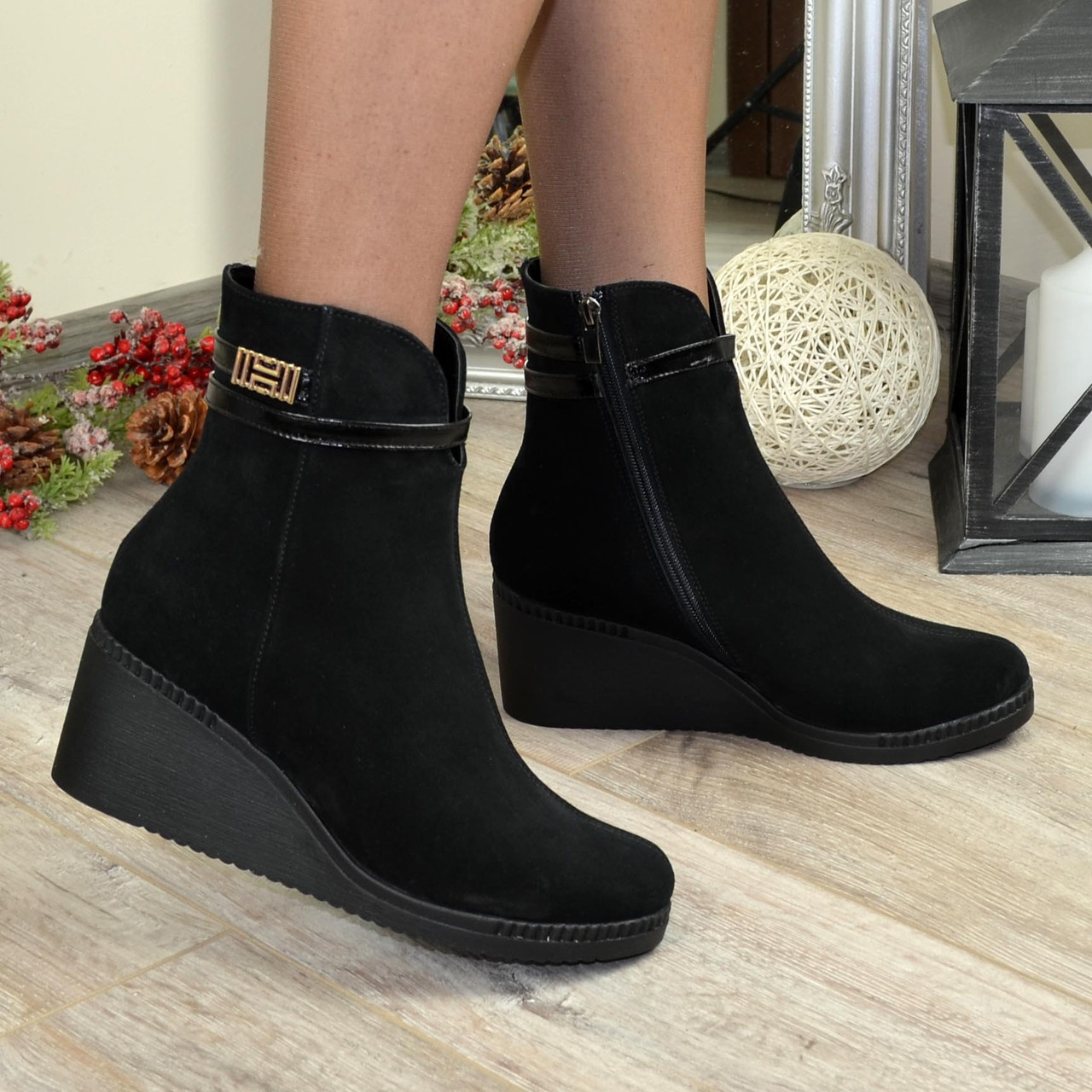 Черевики жіночі на танкетці, з натуральної замші, фото 1