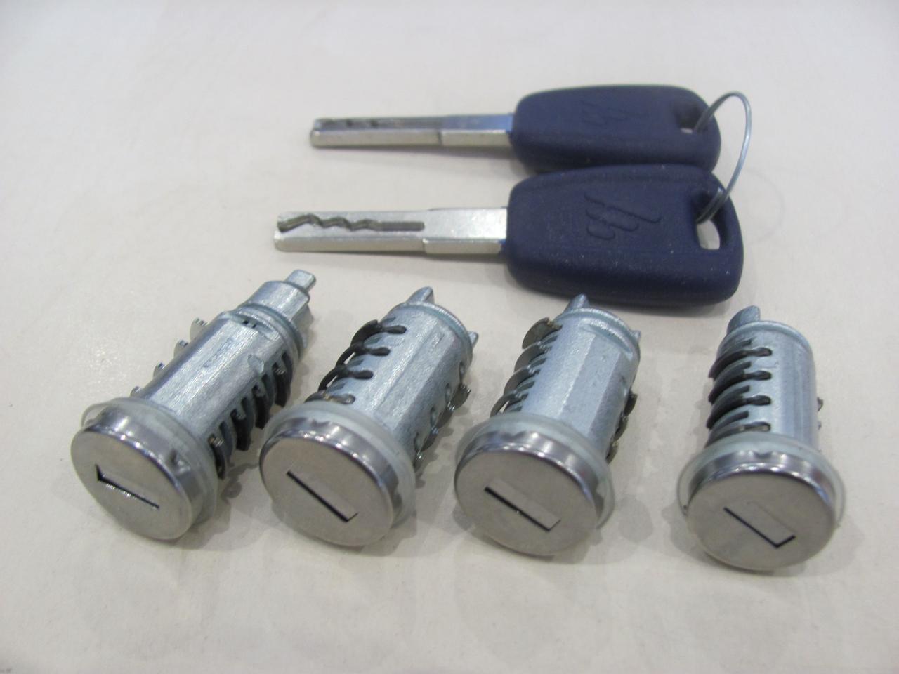 Личинка замка дверей Fiat Doblo | 00-09 | MIRAGLIO 80/1220