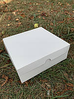 Коробка кондитерська 25х24х9,5см, біла, за 1шт