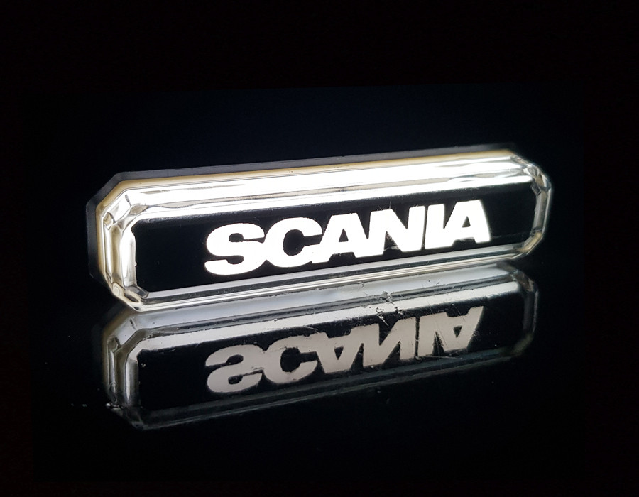 Ліхтар білий SCANIA неоновий