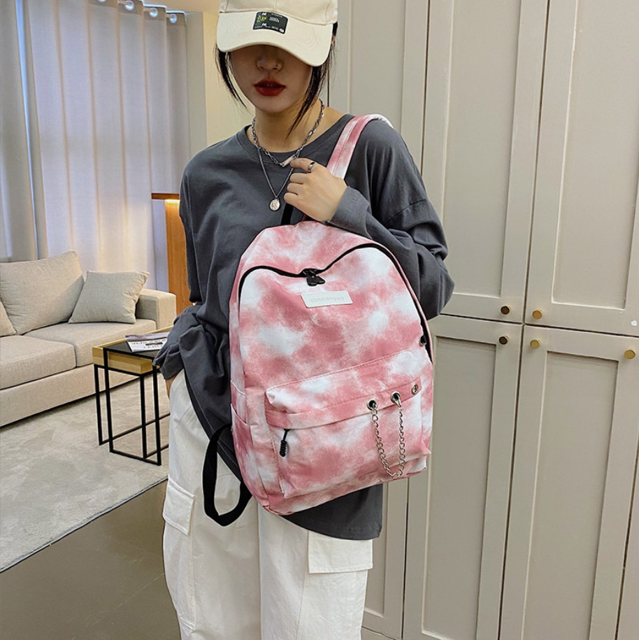 Стильні барвисті рюкзаки з ланцюжком