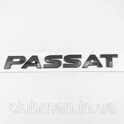 Емблема наклейка на кришку багажника PASSAT Volkswagen (Фольцваген) 19 x 2,3 см Чорний глянець, фото 1