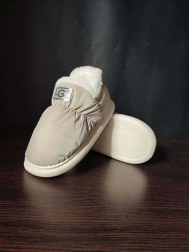 Дутики UGG БІЖОВІ з БІЛОЮ галявкою високі жіночі без застібки непромокаючі зимові, фото 1