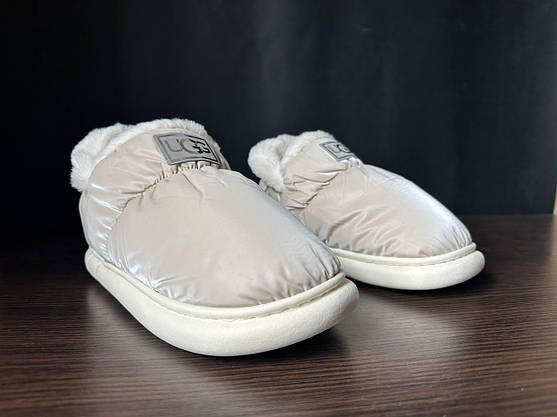 Дутики UGG БІЖОВІ з БІЛОЮ галявкою високі жіночі без застібки непромокаючі зимові, фото 5